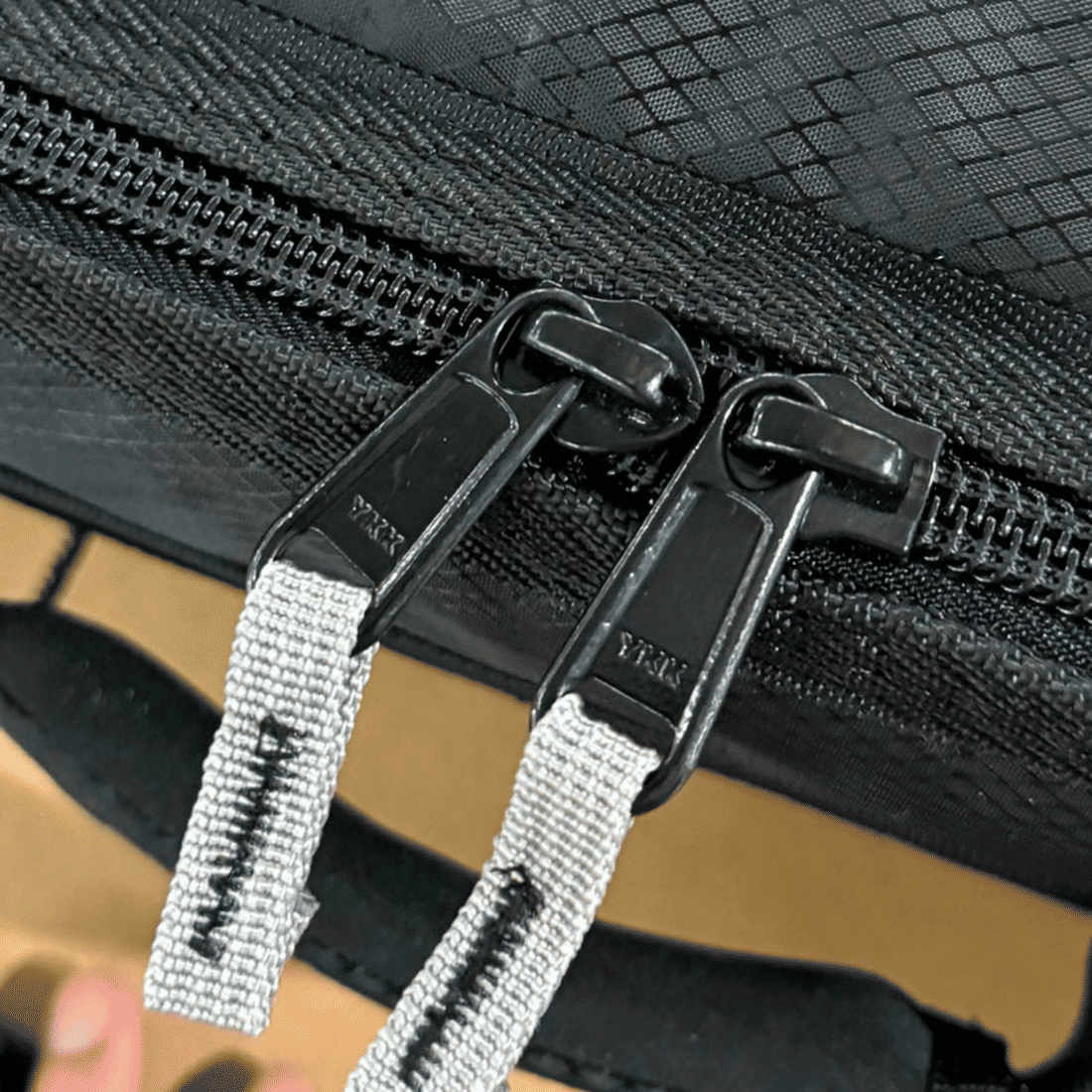 Capa Sarcófago 3 Pranchas Bully’s Travel com Rodas Capa Sarcófago 3 Pranchas Bully’s Travel com Rodas