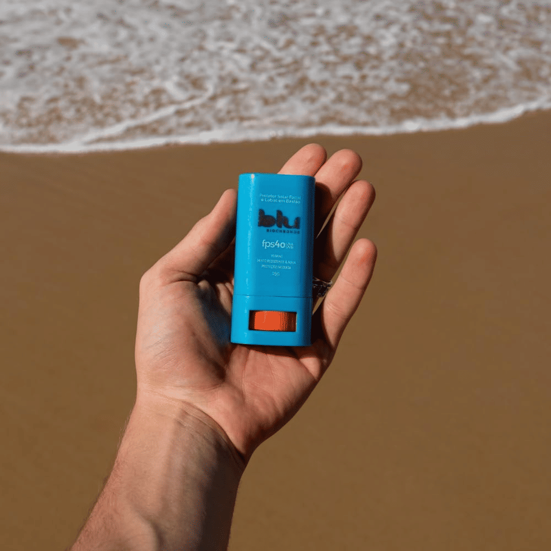 Protetor Solar Blu Biochronos Facial e Labial FPS 40 - 15g Protetor Solar Blu Biochronos Facial e Labial FPS 40 - 15g