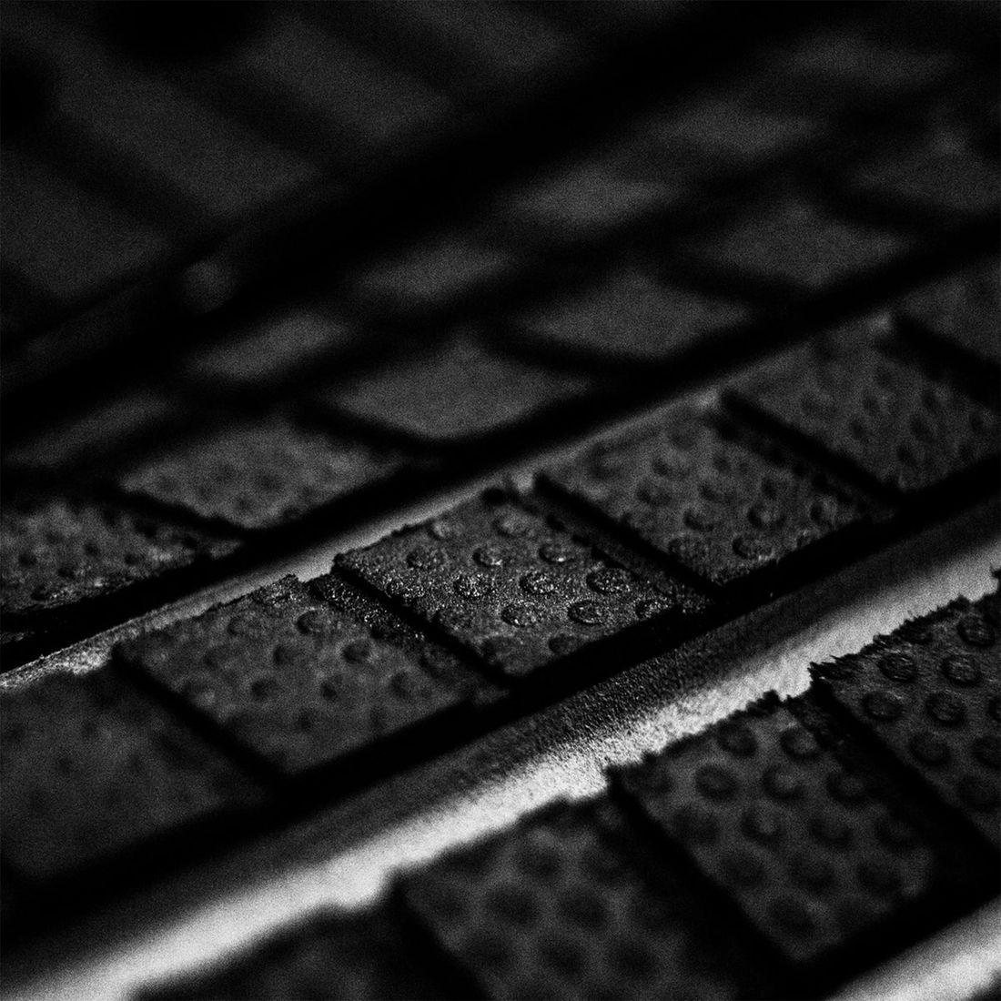 Deck FCS Julian Wilson Treadlite Black/Charcoal Deck FCS Julian Wilson Treadlite Black/Charcoal