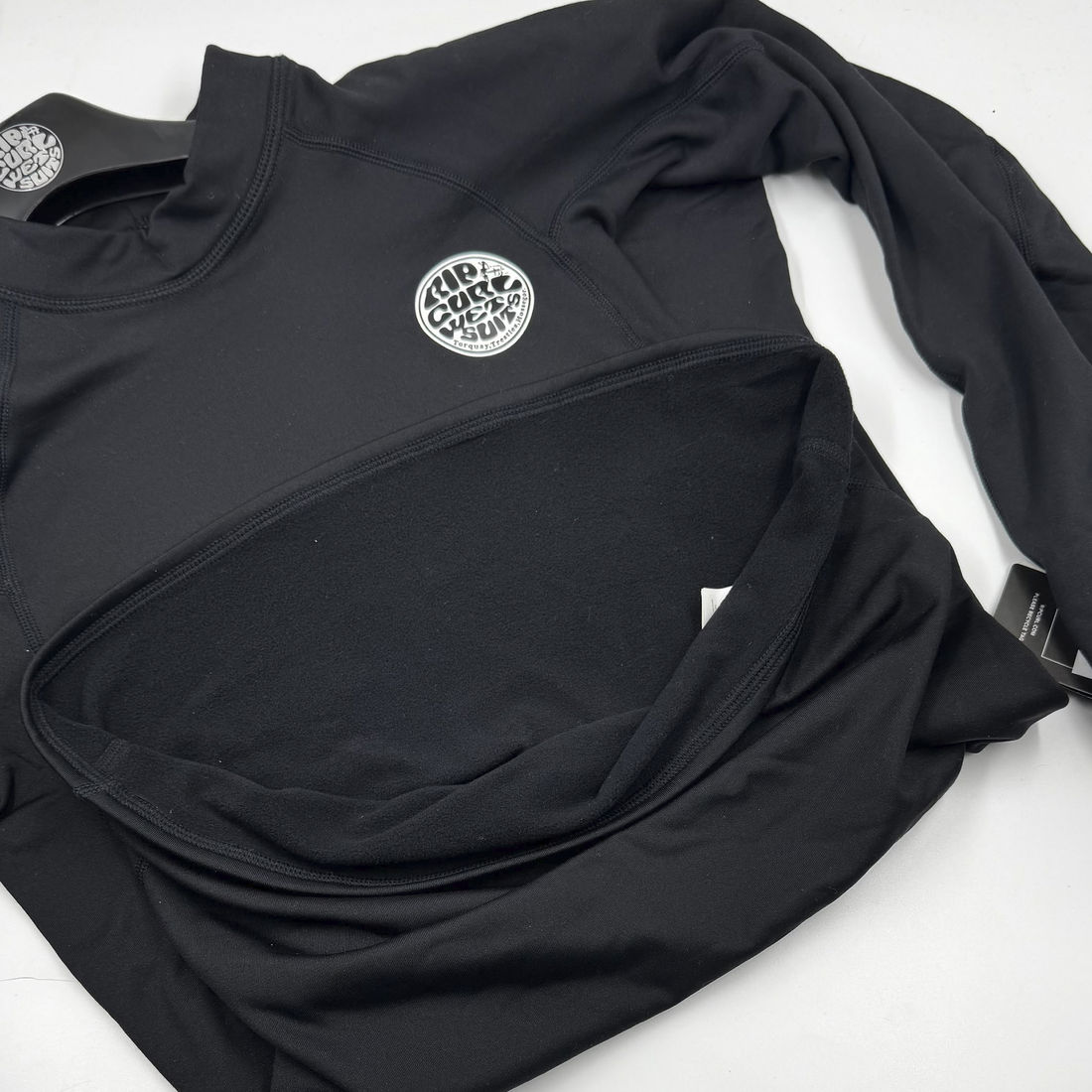 Jaqueta Térmica Rip Curl Thermopro Peluciada Manga Longa UV 50+ Jaqueta Térmica Rip Curl Thermopro Peluciada Manga Longa UV 50+