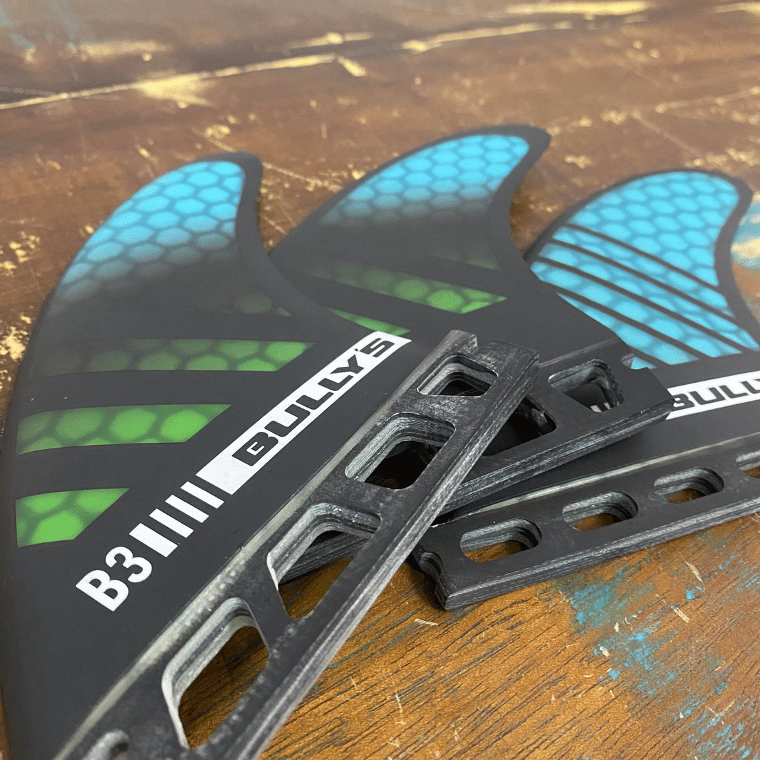 Quilhas Bullys B3 Small Fibra - Futures Quilhas Bullys B3 Small Fibra - Futures