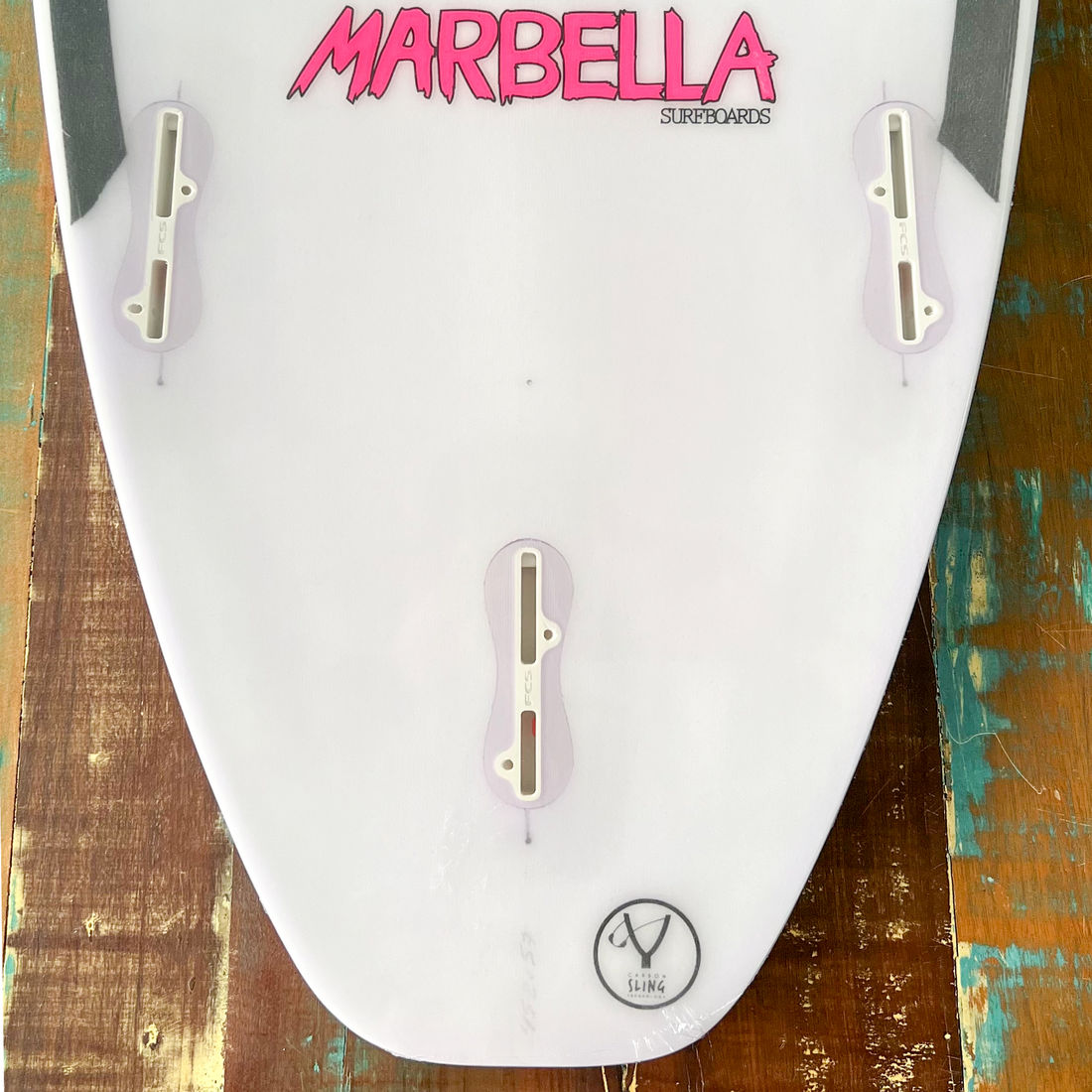 Prancha Marbella Black Market 5'8 Carbon Sling 27,4 L Prancha Marbella Black Market 5'8 Carbon Sling 27,4 L