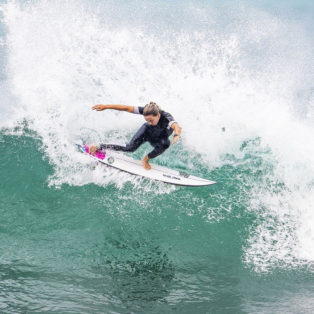 Deck FCS Sally Fitzgibbons White Dusty Pink Deck FCS Sally Fitzgibbons White Dusty Pink