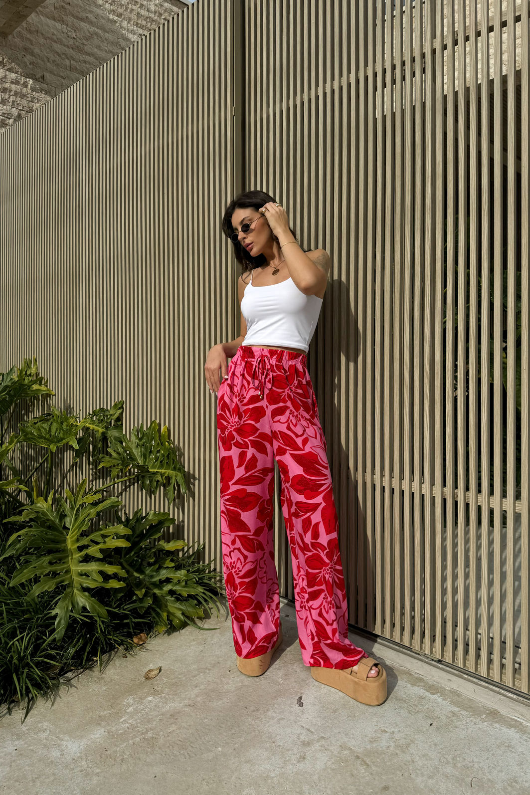 CALÇA PANTALONA LOUISE FLORAL ROSA