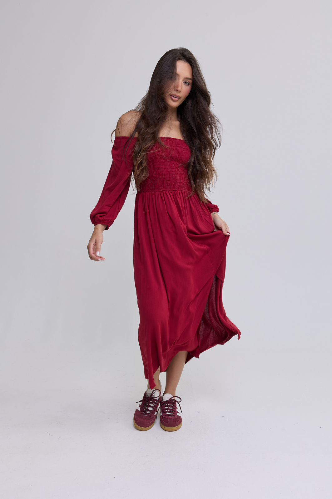 VESTIDO MIDI BARBARA VERMELHO CEREJA VESTIDO MIDI BARBARA VERMELHO CEREJA