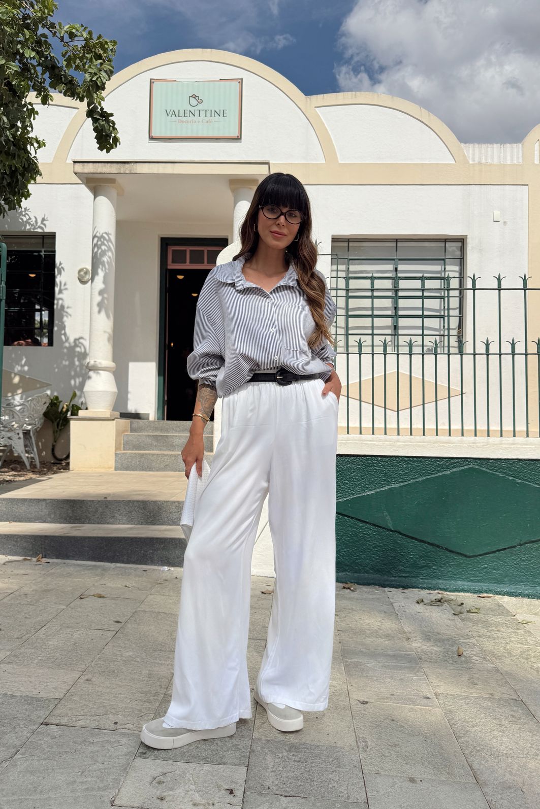 CAMISA BOTÕES LISTRAS OVER THAIS PRETA CAMISA BOTÕES LISTRAS OVER THAIS PRETA