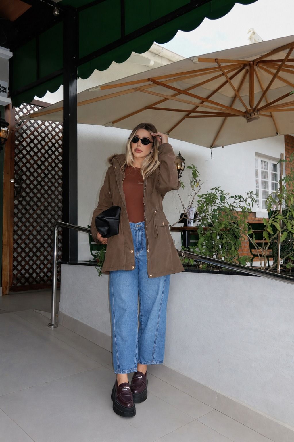 PARKA PELUCIADA COM BOLSOS ELOA MARROM PARKA PELUCIADA COM BOLSOS ELOA MARROM