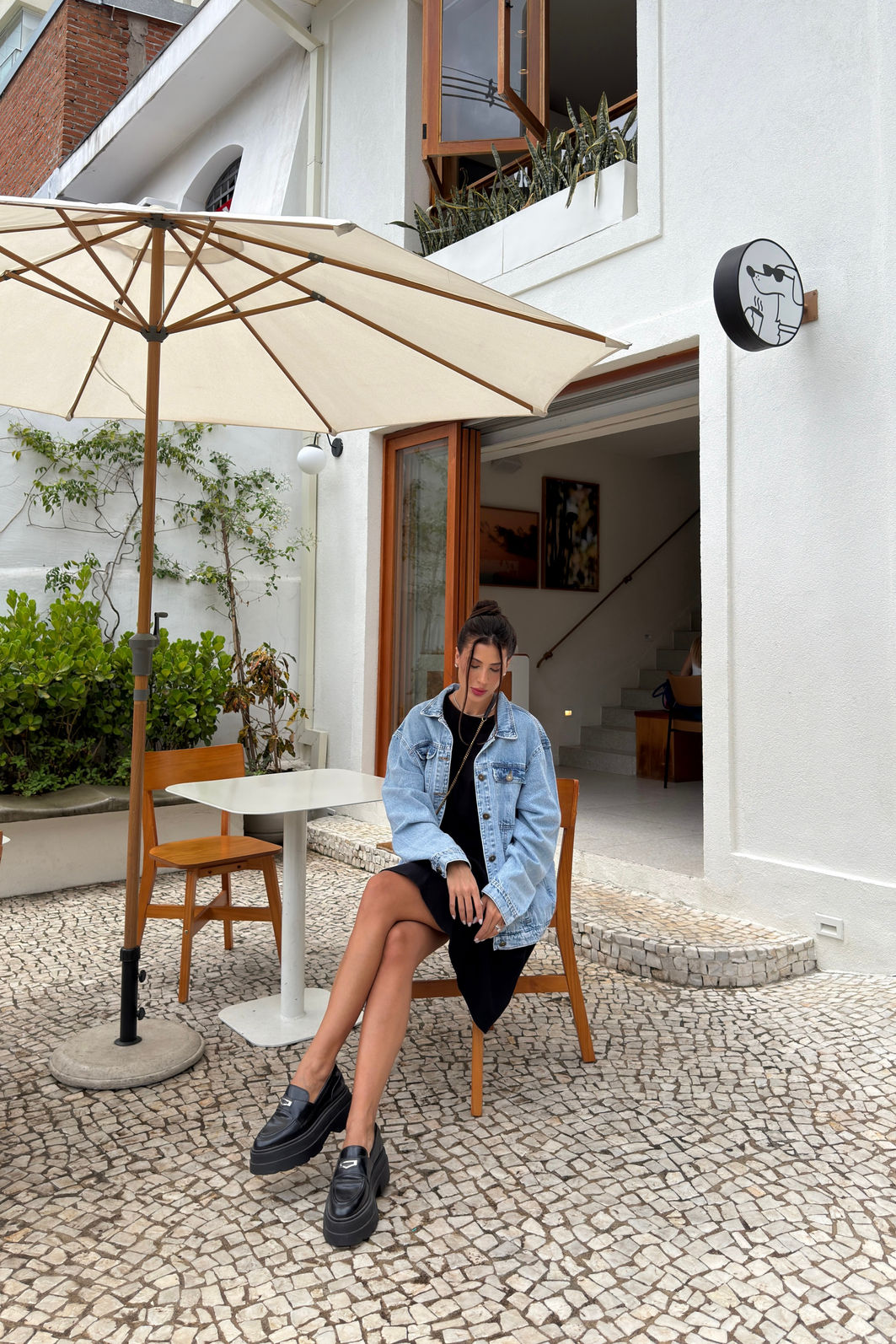 VESTIDO CURTO EVASÊ WENDY PRETO VESTIDO CURTO EVASÊ WENDY PRETO