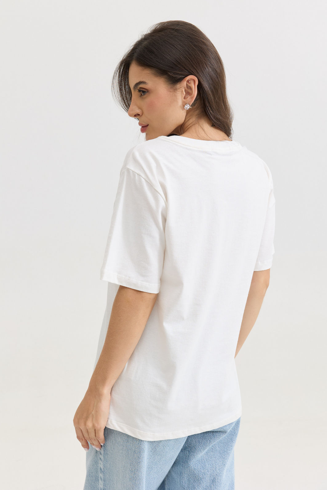 T-SHIRT ESTONADA CRUZ PEDRARIAS (COM APLIQUE) OFF WHITE T-SHIRT ESTONADA CRUZ PEDRARIAS (COM APLIQUE) OFF WHITE
