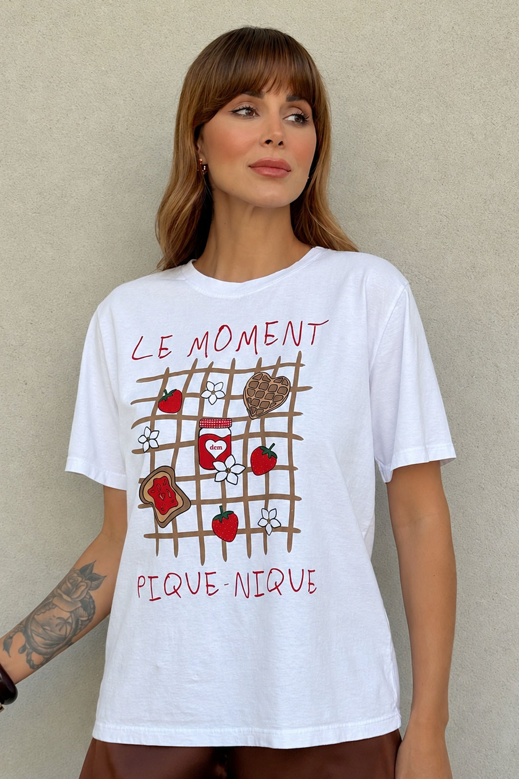 T-SHIRT ESTONADA LE MOMENT BRANCA T-SHIRT ESTONADA LE MOMENT BRANCA