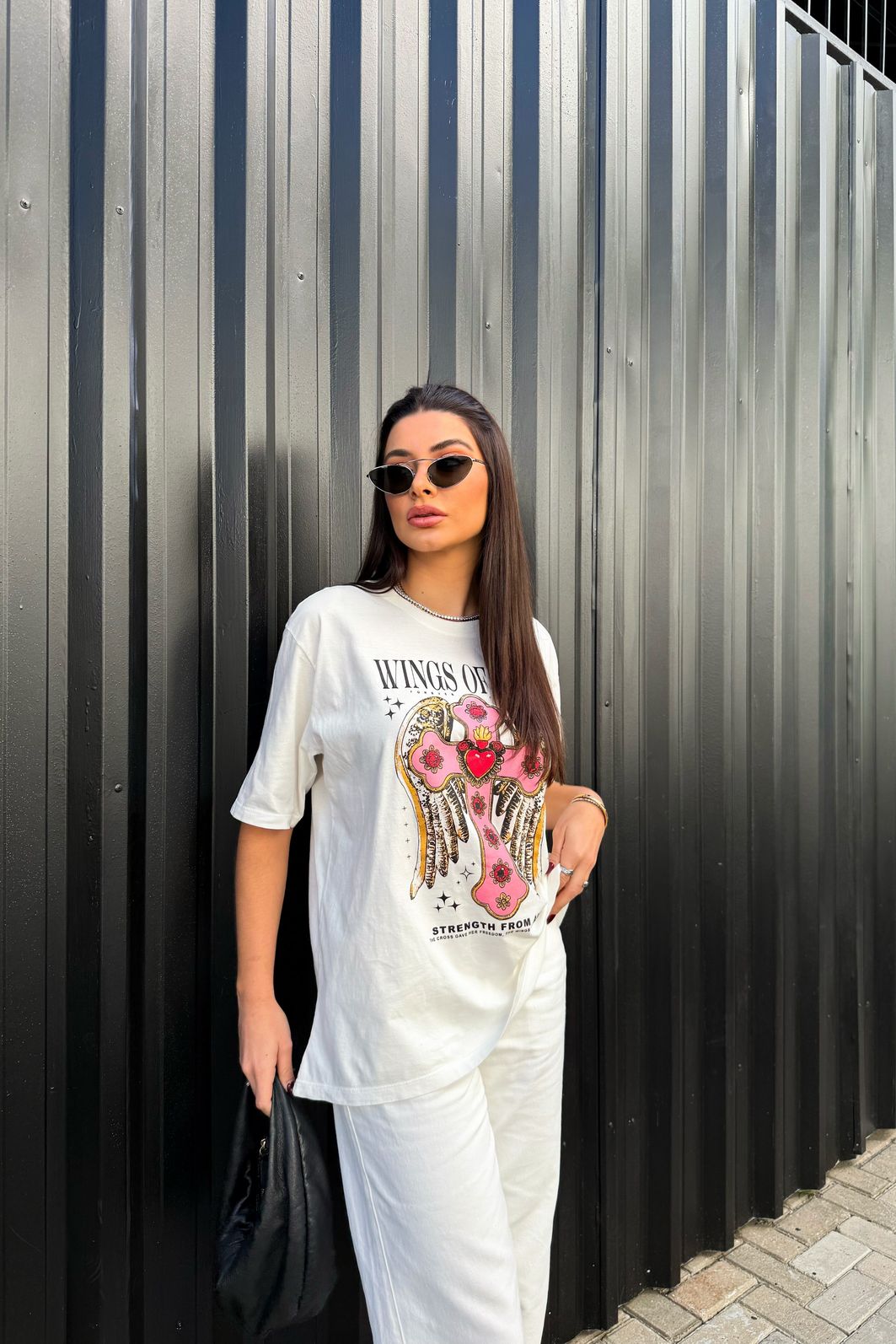 T-SHIRT OVERSIZED WINGS OF LOVE OFF WHITE T-SHIRT OVERSIZED WINGS OF LOVE OFF WHITE