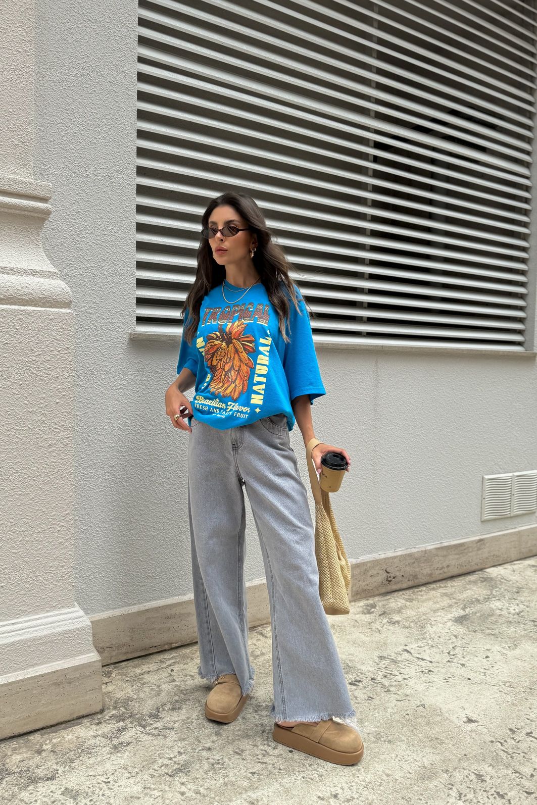 T-SHIRT OVERSIZED TROPICAL BANANA AZUL T-SHIRT OVERSIZED TROPICAL BANANA AZUL