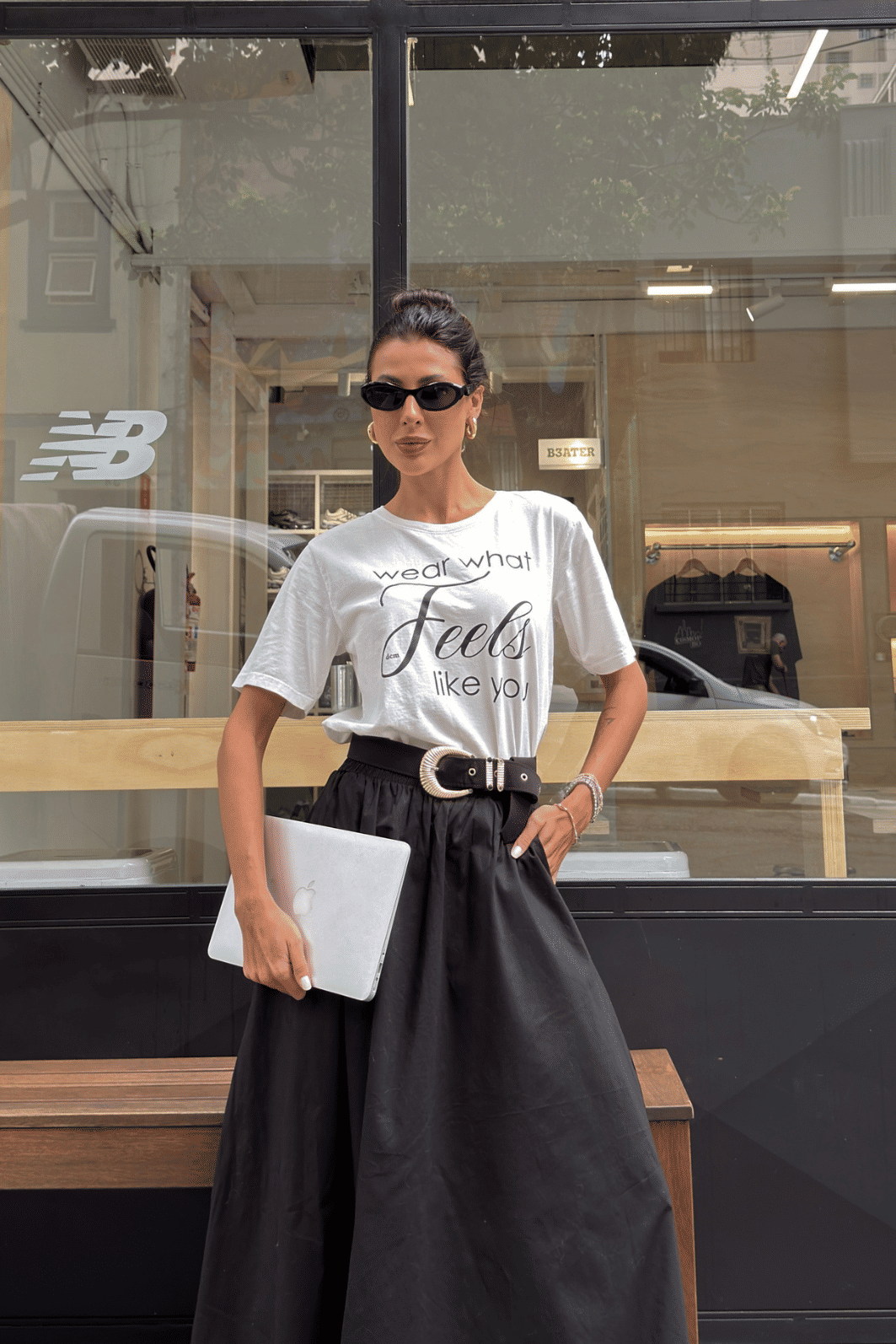 T-SHIRT ESTONADA FEELS LIKE YOU OFF WHITE T-SHIRT ESTONADA FEELS LIKE YOU OFF WHITE