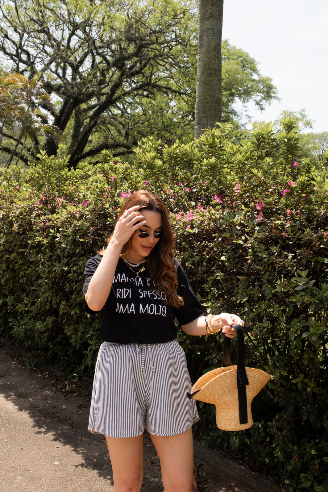 T-SHIRT ESTONADA MANGIA BENE PRETA T-SHIRT ESTONADA MANGIA BENE PRETA