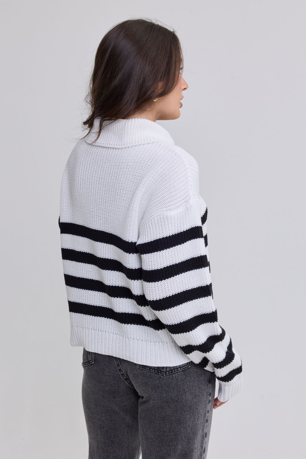 TRICOT COM ZÍPER MANGA LONGA LISTRADO GRACE OFF WHITE TRICOT COM ZÍPER MANGA LONGA LISTRADO GRACE OFF WHITE