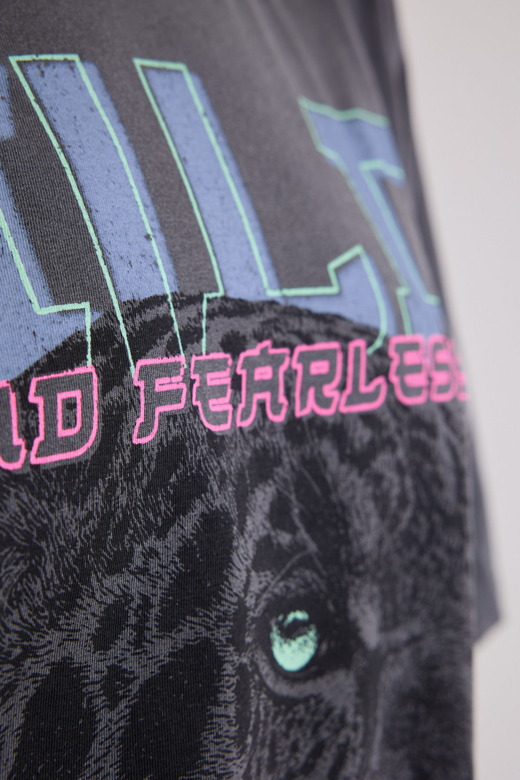 T-SHIRT OVERSIZED WILD AND FEARLESS