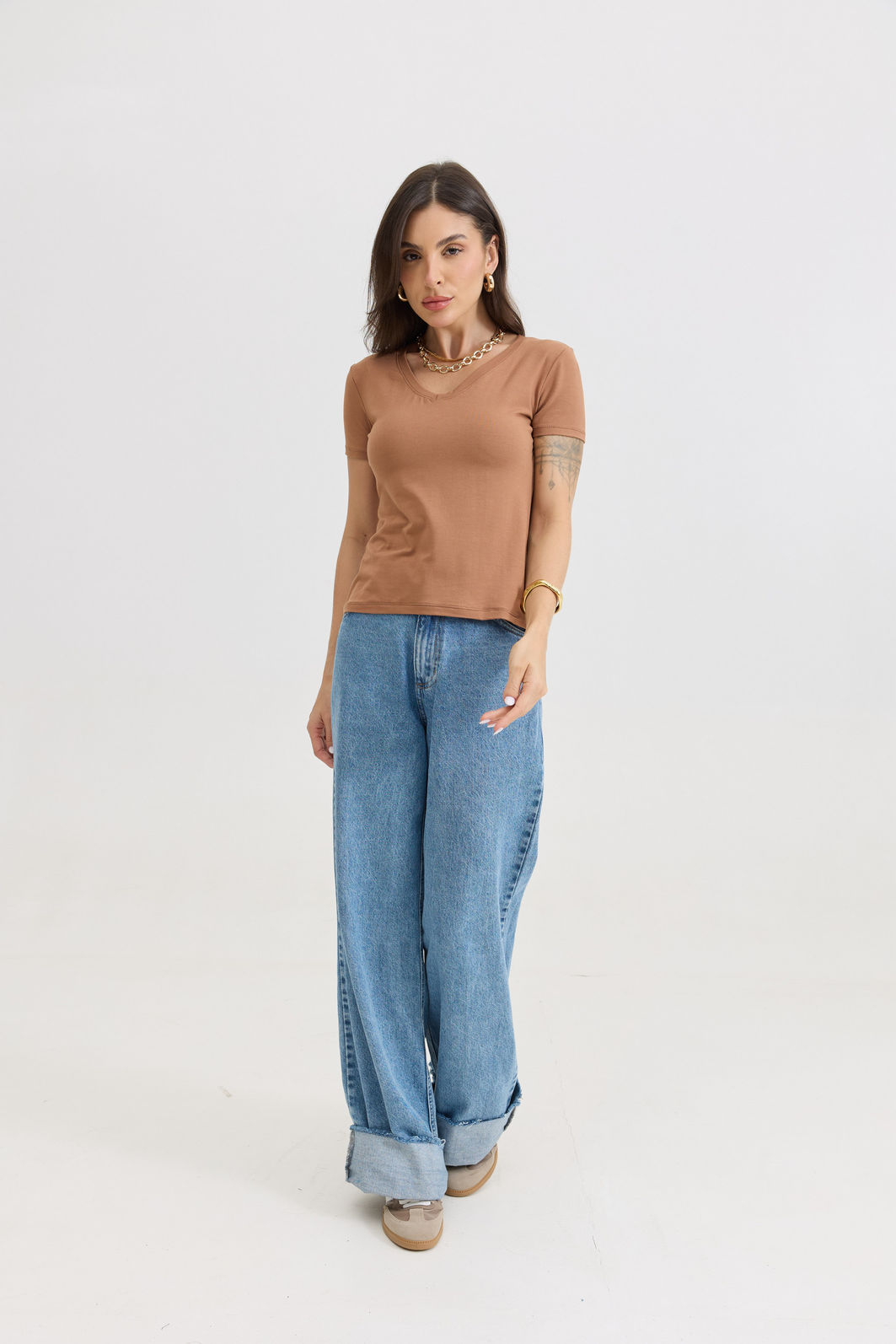 BLUSA VISCOLYCRA DECOTE V MARROM BLUSA VISCOLYCRA DECOTE V MARROM