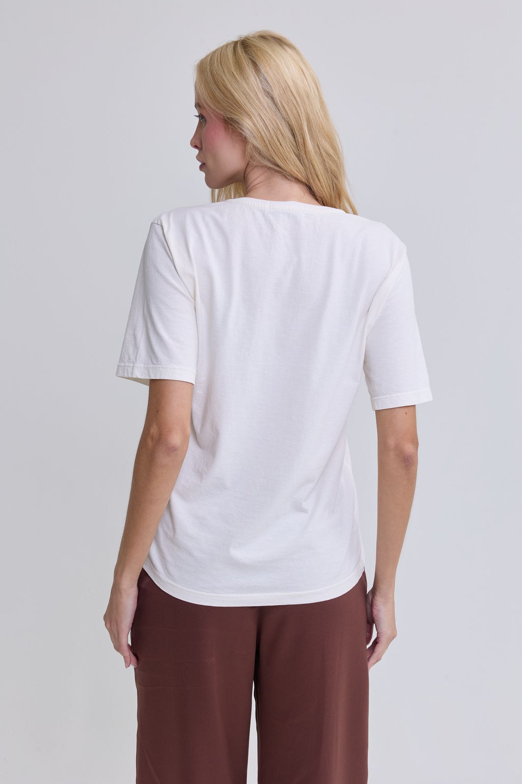 T-SHIRT ESTONADA GATO STYLE OFF WHITE T-SHIRT ESTONADA GATO STYLE OFF WHITE