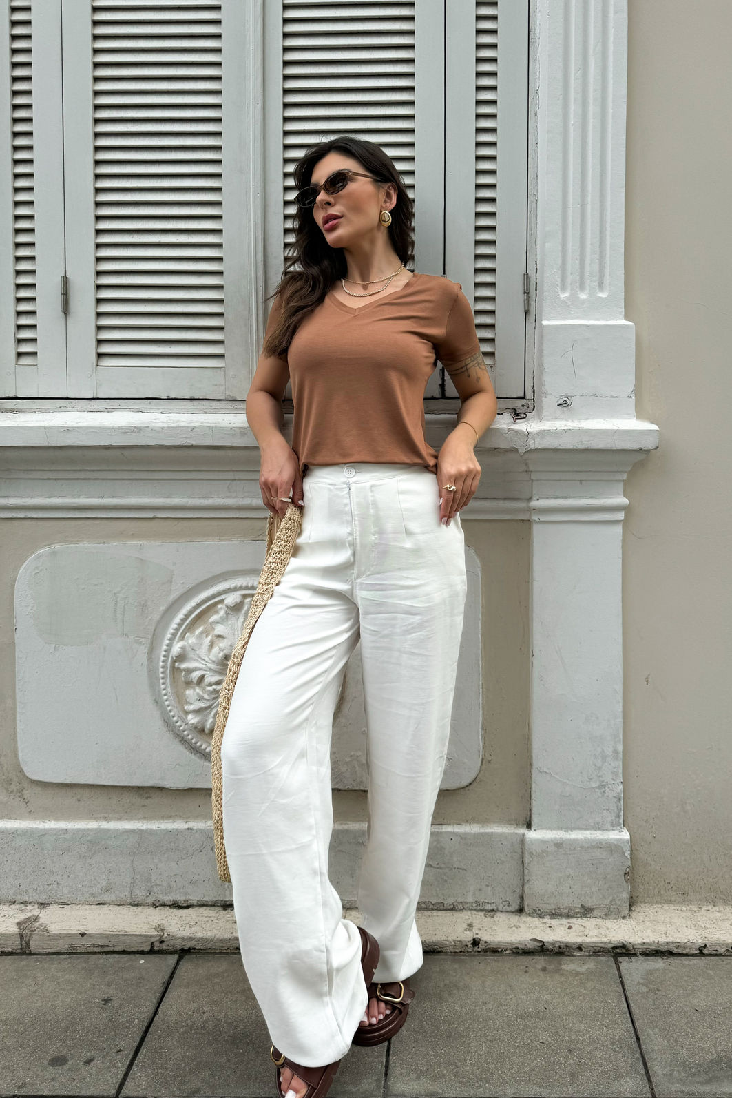 BLUSA VISCOLYCRA DECOTE V MARROM BLUSA VISCOLYCRA DECOTE V MARROM