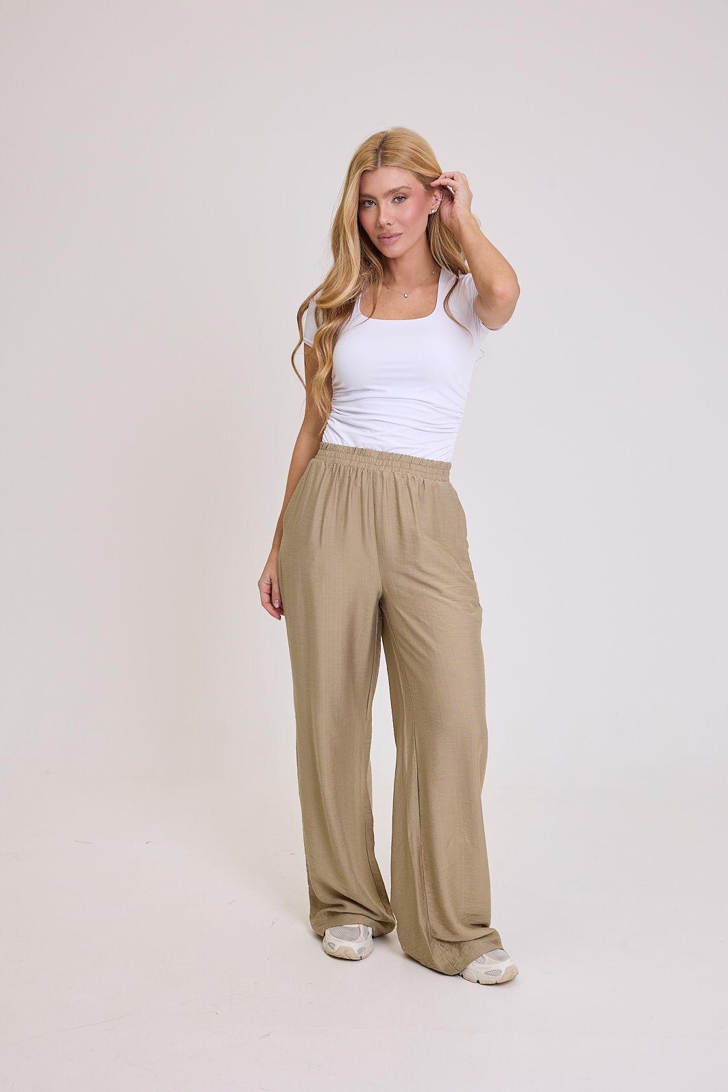CALÇA WIDE LEG CÓS COM ELASTICO MAIA VERDE OLIVA CALÇA WIDE LEG CÓS COM ELASTICO MAIA VERDE OLIVA