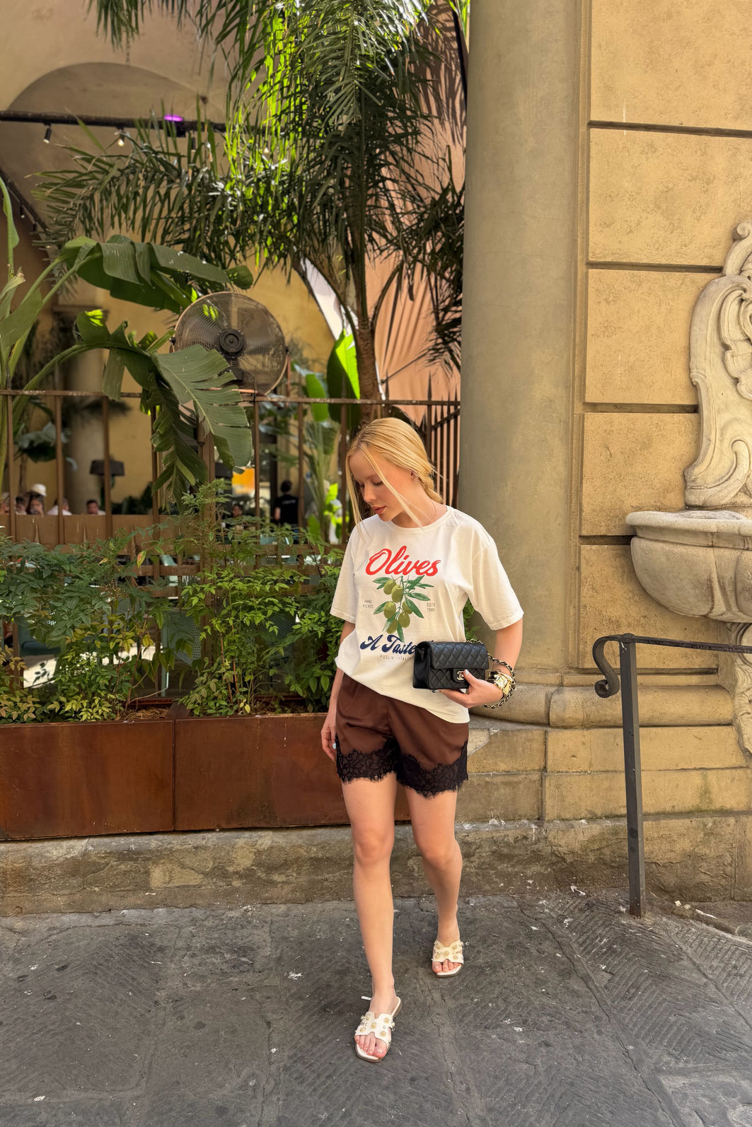 T-SHIRT ESTONADA OLIVES TASTE OFF WHITE T-SHIRT ESTONADA OLIVES TASTE OFF WHITE