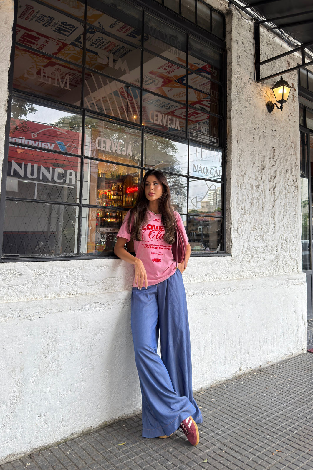 T-SHIRT ESTONADA LOVERS CLUB (COM FLOCADO) PINK HOT MARMORIZADO