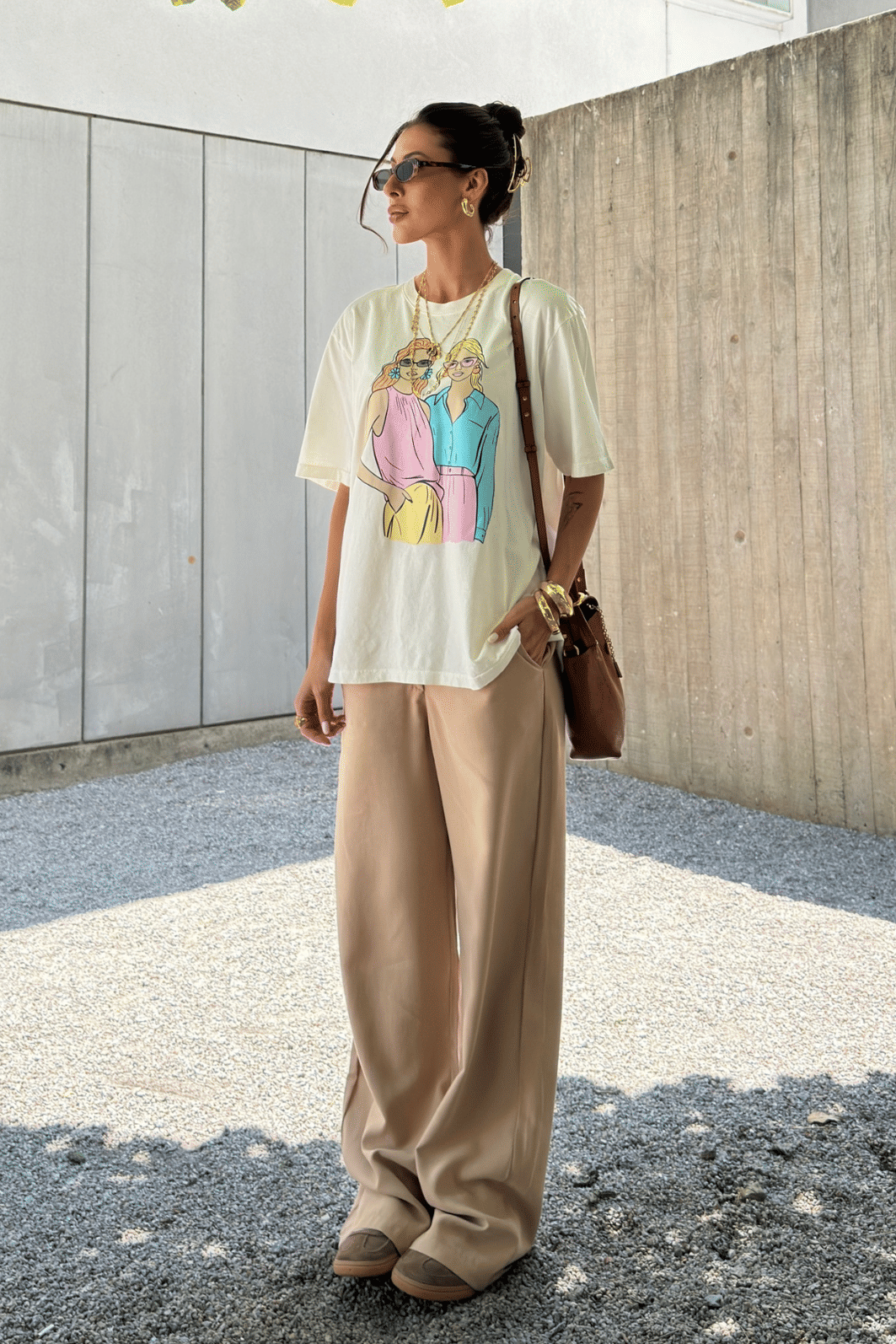 T-SHIRT OVERSIZED AESTHETIC GIRLS OFF WHITE