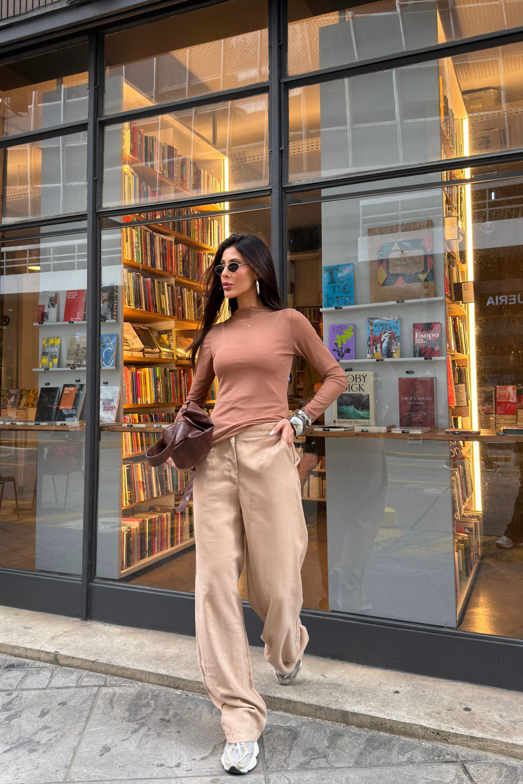 BLUSA DE TULE ALICIA MARROM CHOCOLATE BLUSA DE TULE ALICIA MARROM CHOCOLATE