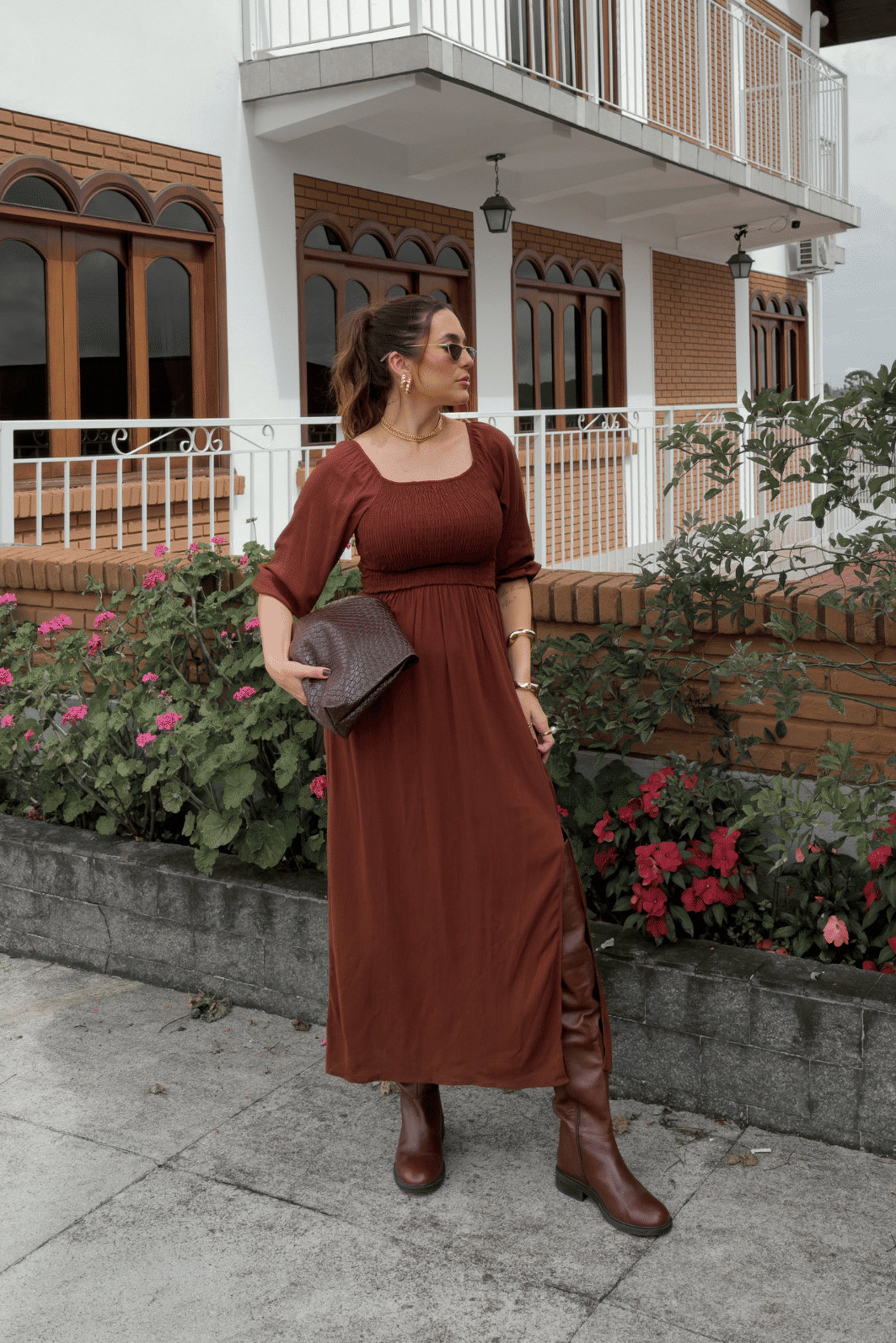 VESTIDO MIDI BARBARA LISO MARROM TRUFADO VESTIDO MIDI BARBARA LISO MARROM TRUFADO