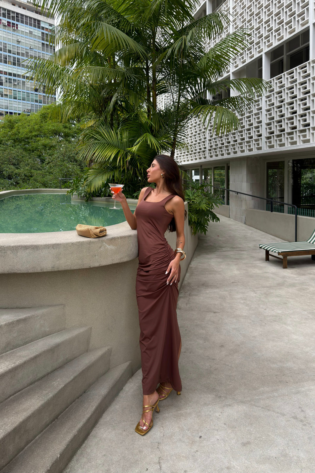 VESTIDO DECOTE QUADRADO GORGEOUS MARROM