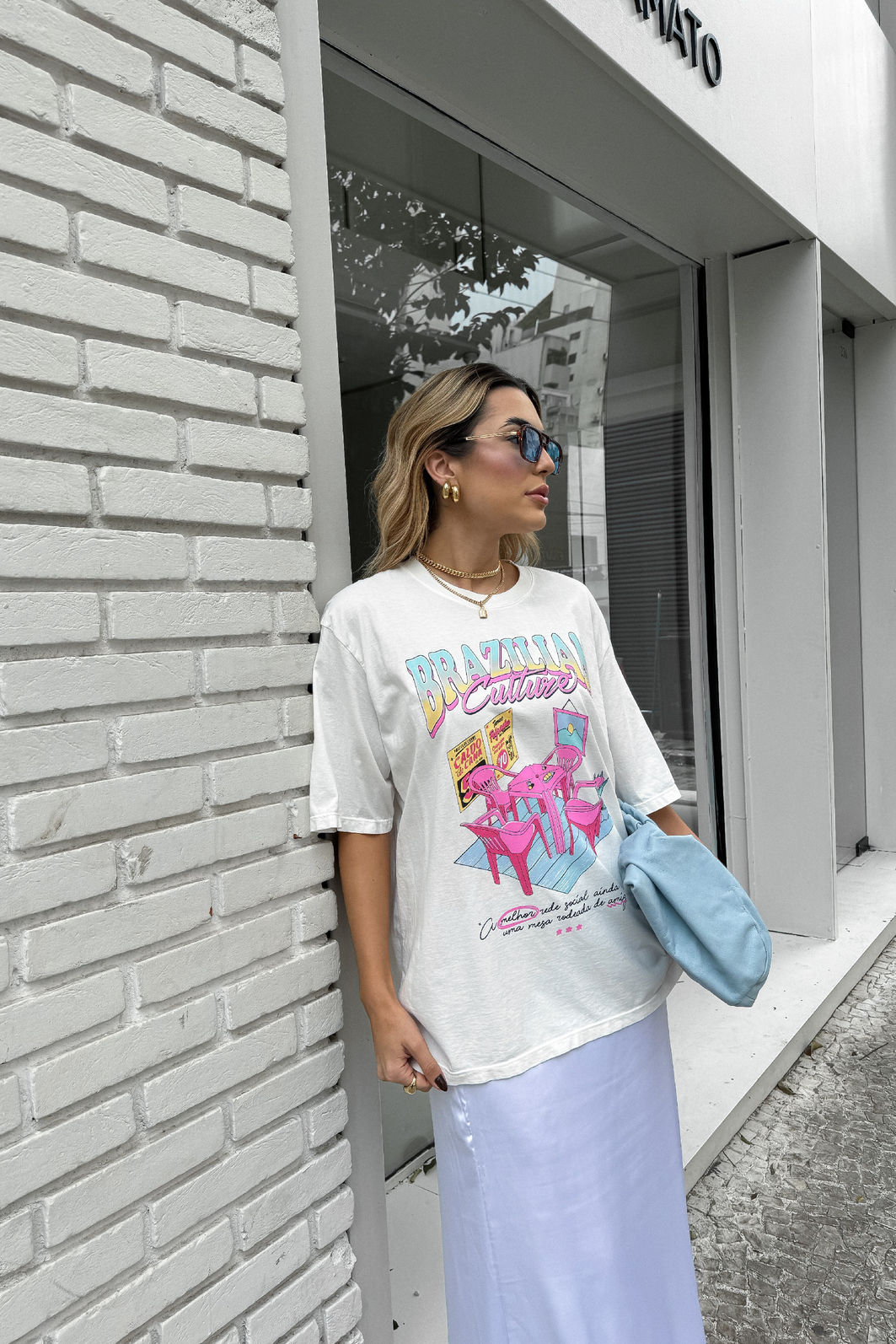 T-SHIRT OVERSIZED BRAZILIAN CULTURE OFF WHITE - Dolce-me® | DCM