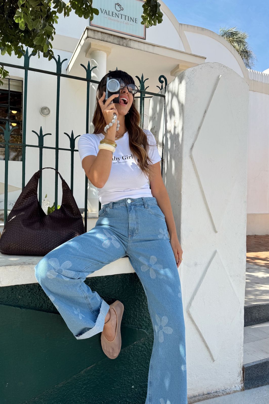 CALÇA JEANS WIDE LEG FLORA AZUL