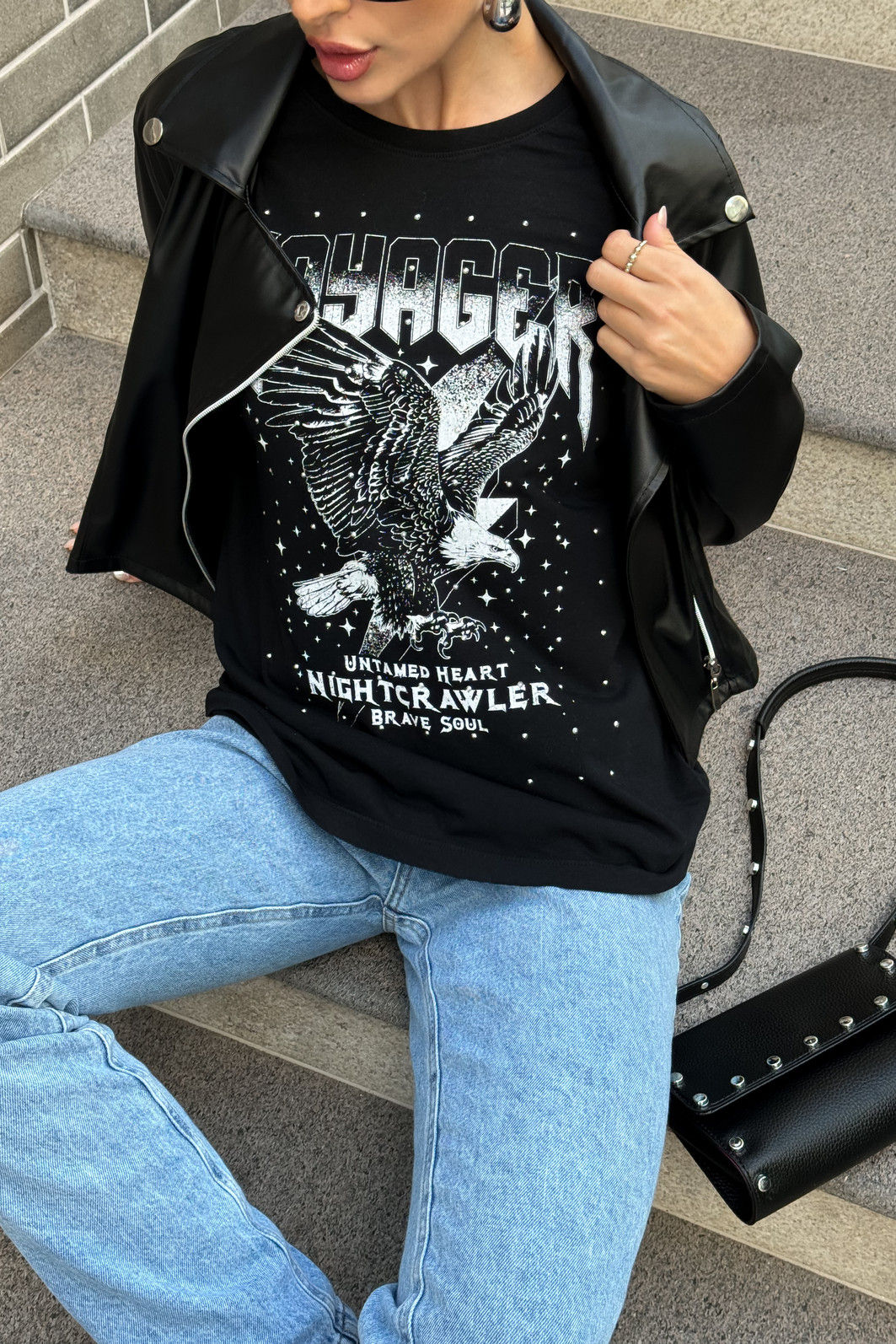 T-SHIRT ESTONADA ÁGUIA VOYAGER (COM METAIS) PRETO T-SHIRT ESTONADA ÁGUIA VOYAGER (COM METAIS) PRETO