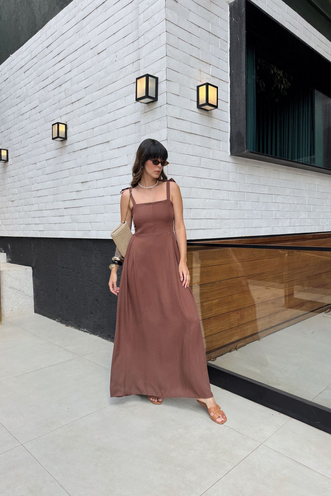 VESTIDO MIDI AGHATA MARROM VESTIDO MIDI AGHATA MARROM