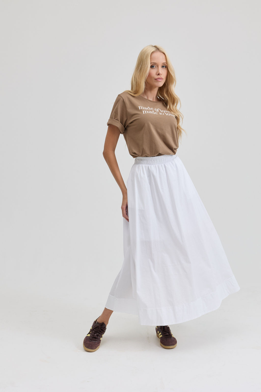 T-SHIRT ESTONADA MADE OF LOVE MARROM MOCHA T-SHIRT ESTONADA MADE OF LOVE MARROM MOCHA
