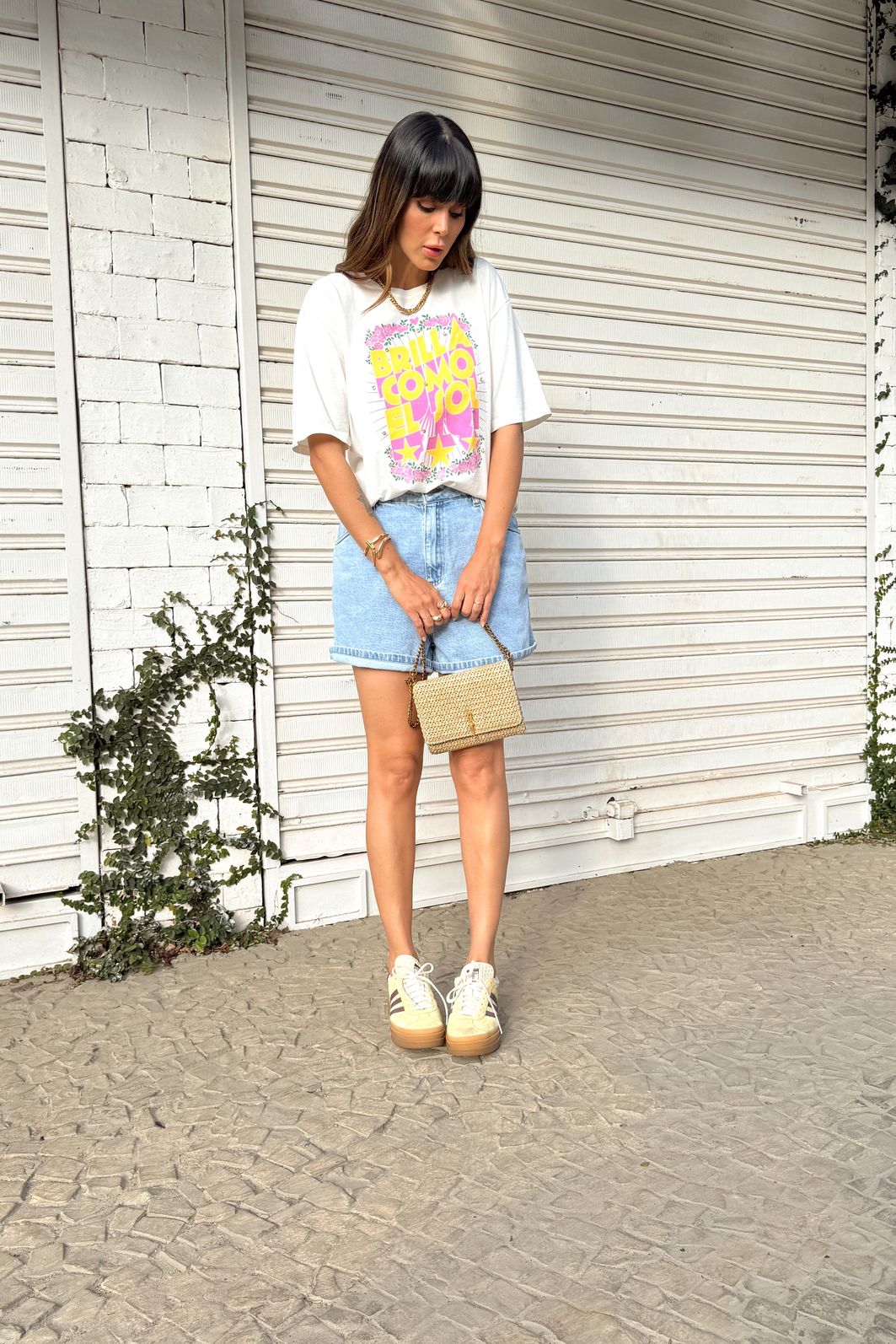 T-SHIRT ESTONADA BRILLA EL SOL (COM APLIQUE) OFF WHITE T-SHIRT ESTONADA BRILLA EL SOL (COM APLIQUE) OFF WHITE