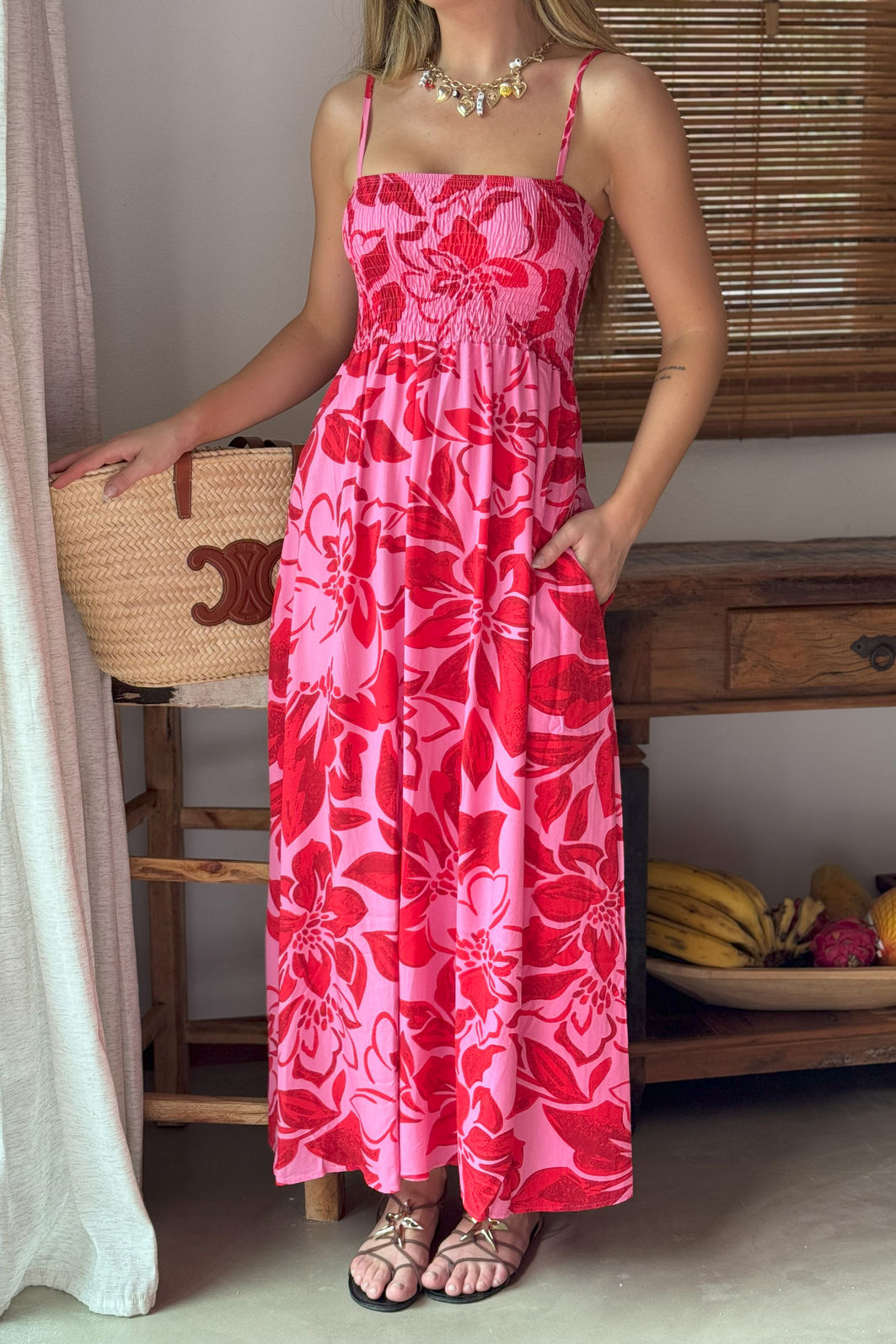 VESTIDO MIDI PANDORA FLORAL ROSA VESTIDO MIDI PANDORA FLORAL ROSA