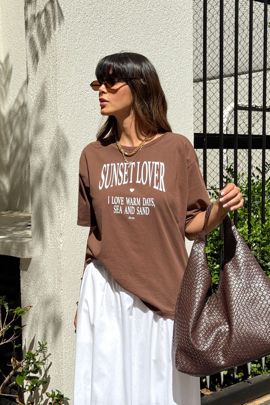 T-SHIRT ESTONADA SUNSET LOVER MARROM CAFÉ T-SHIRT ESTONADA SUNSET LOVER MARROM CAFÉ