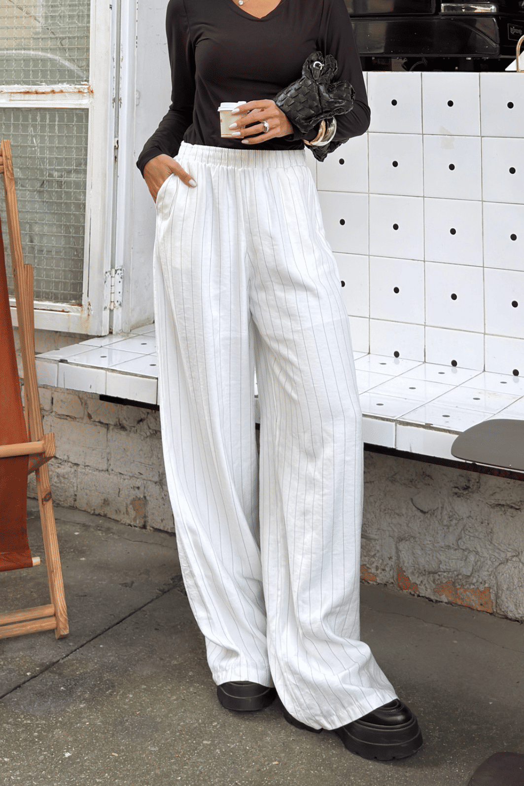 CALÇA PANTALONA RISCA DE GIZ LIA OFF WHITE CALÇA PANTALONA RISCA DE GIZ LIA OFF WHITE