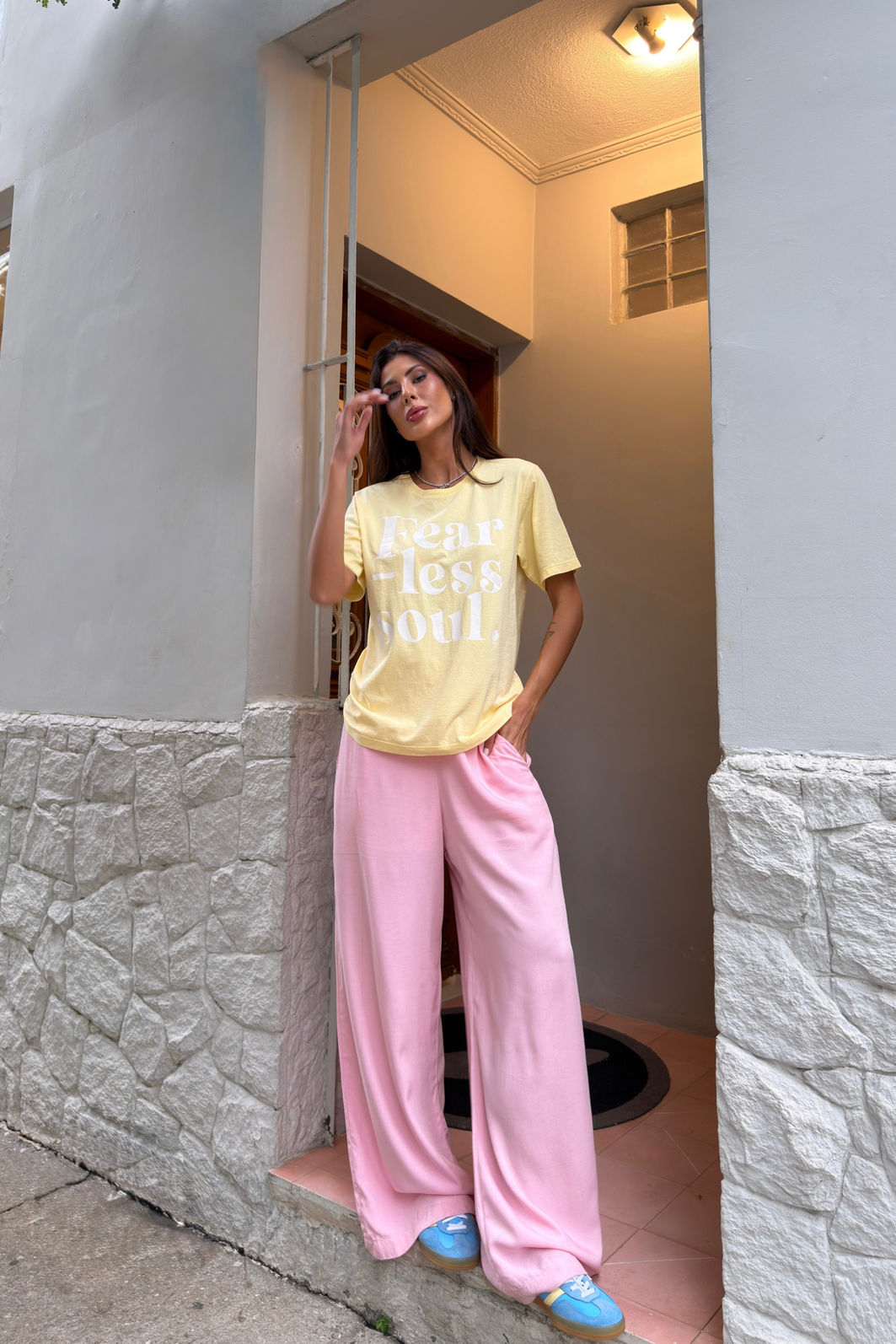 T-SHIRT ESTONADA FEARLESS SOUL AMARELO MANTEIGA T-SHIRT ESTONADA FEARLESS SOUL AMARELO MANTEIGA