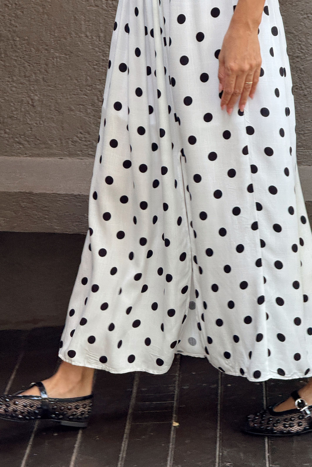 VESTIDO MIDI ESTAMPADO COM BUSTO EM LASTEX BARBARA POÁ BRANCO VESTIDO MIDI ESTAMPADO COM BUSTO EM LASTEX BARBARA POÁ BRANCO