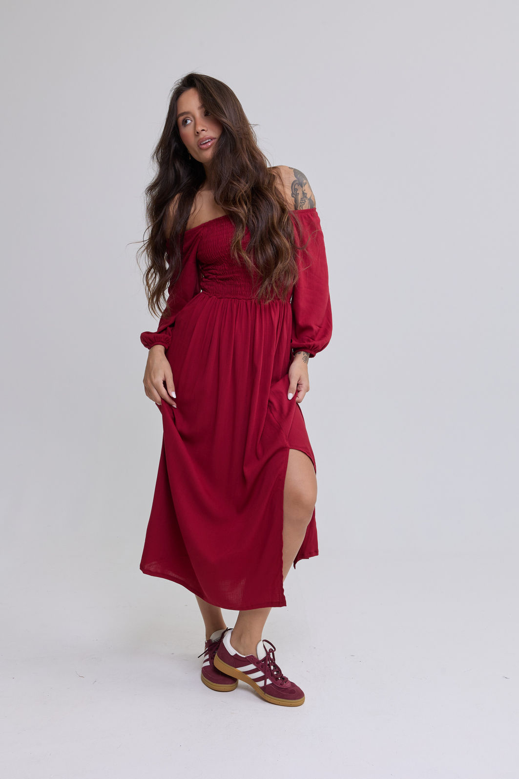 VESTIDO MIDI BARBARA VERMELHO CEREJA VESTIDO MIDI BARBARA VERMELHO CEREJA