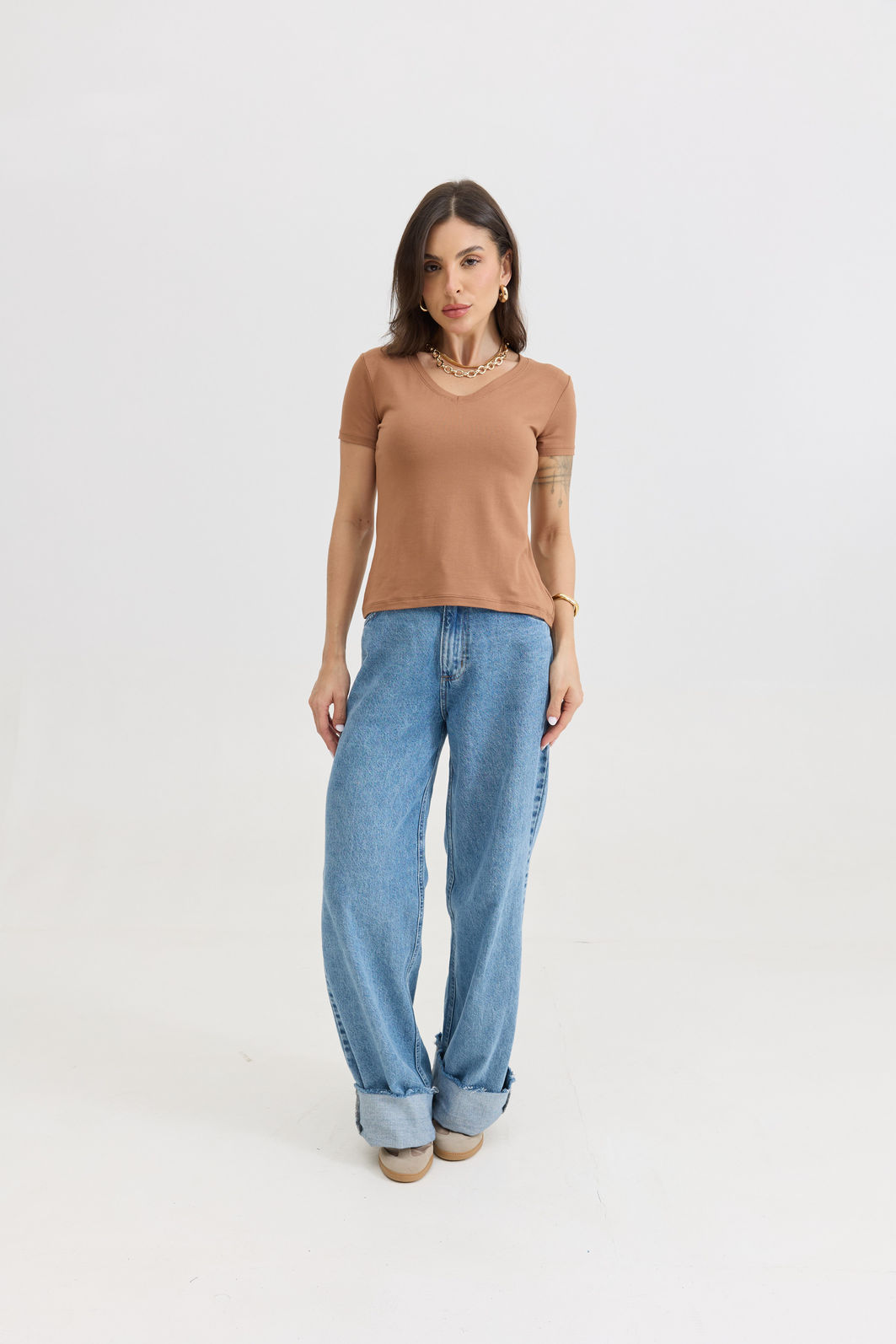 BLUSA VISCOLYCRA DECOTE V MARROM BLUSA VISCOLYCRA DECOTE V MARROM