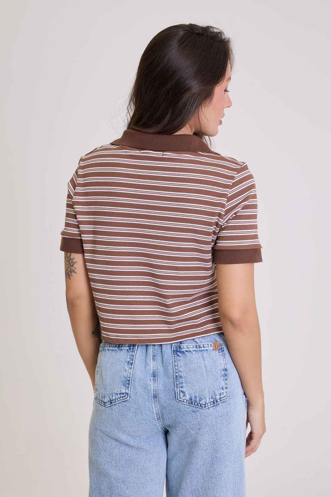 CAMISA MANGA CURTA GOLA POLO LISTRADA MAVIE MARROM CAMISA MANGA CURTA GOLA POLO LISTRADA MAVIE MARROM
