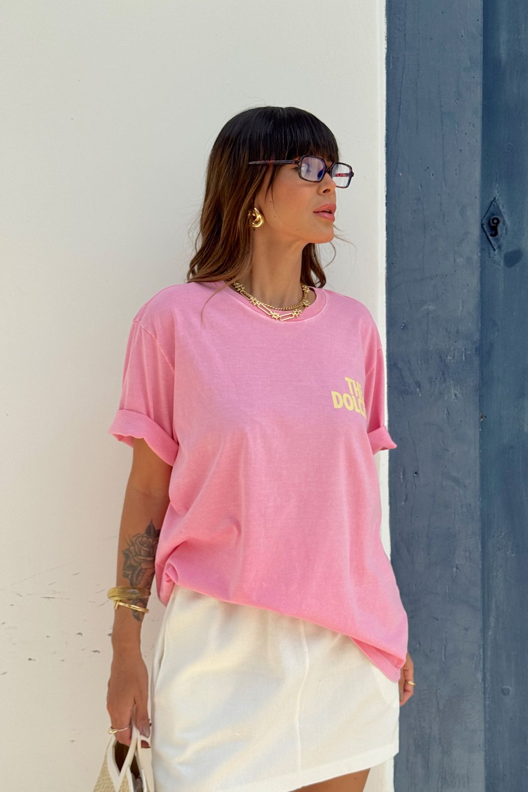 T-SHIRT OVERSIZED THE DOLCE (COM STRASS) ROSA CHICLETE