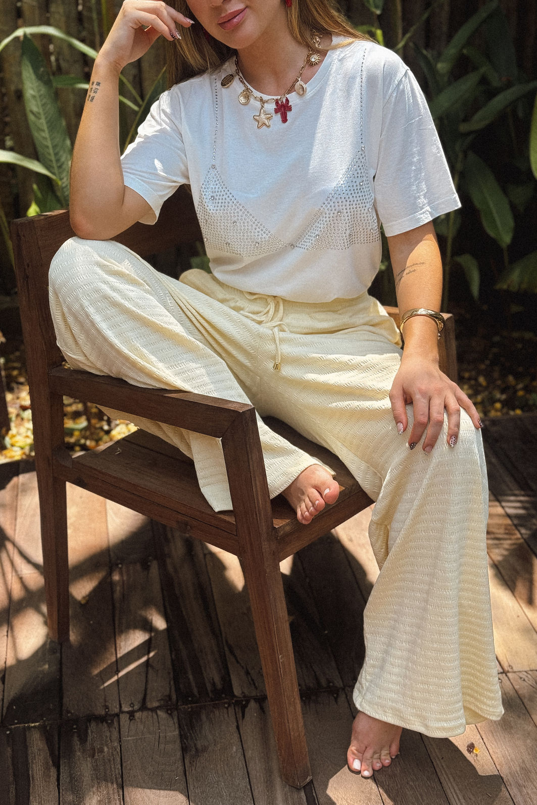 CALÇA PANTALONA LOUISE AMARELO MANTEIGA CALÇA PANTALONA LOUISE AMARELO MANTEIGA