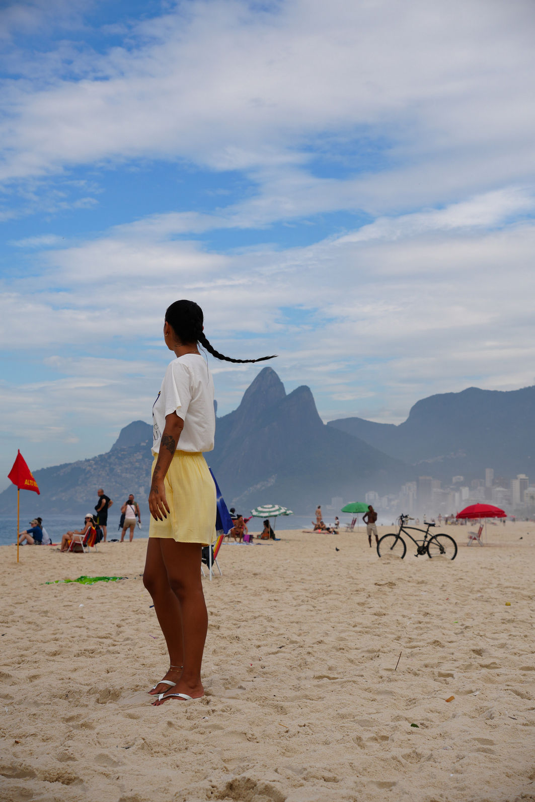 SHORTS ANA AMARELO MANTEIGA SHORTS ANA AMARELO MANTEIGA