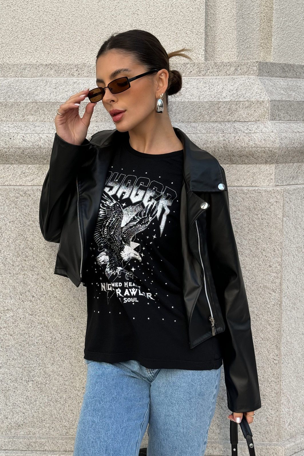 T-SHIRT ESTONADA ÁGUIA VOYAGER (COM METAIS) PRETO T-SHIRT ESTONADA ÁGUIA VOYAGER (COM METAIS) PRETO