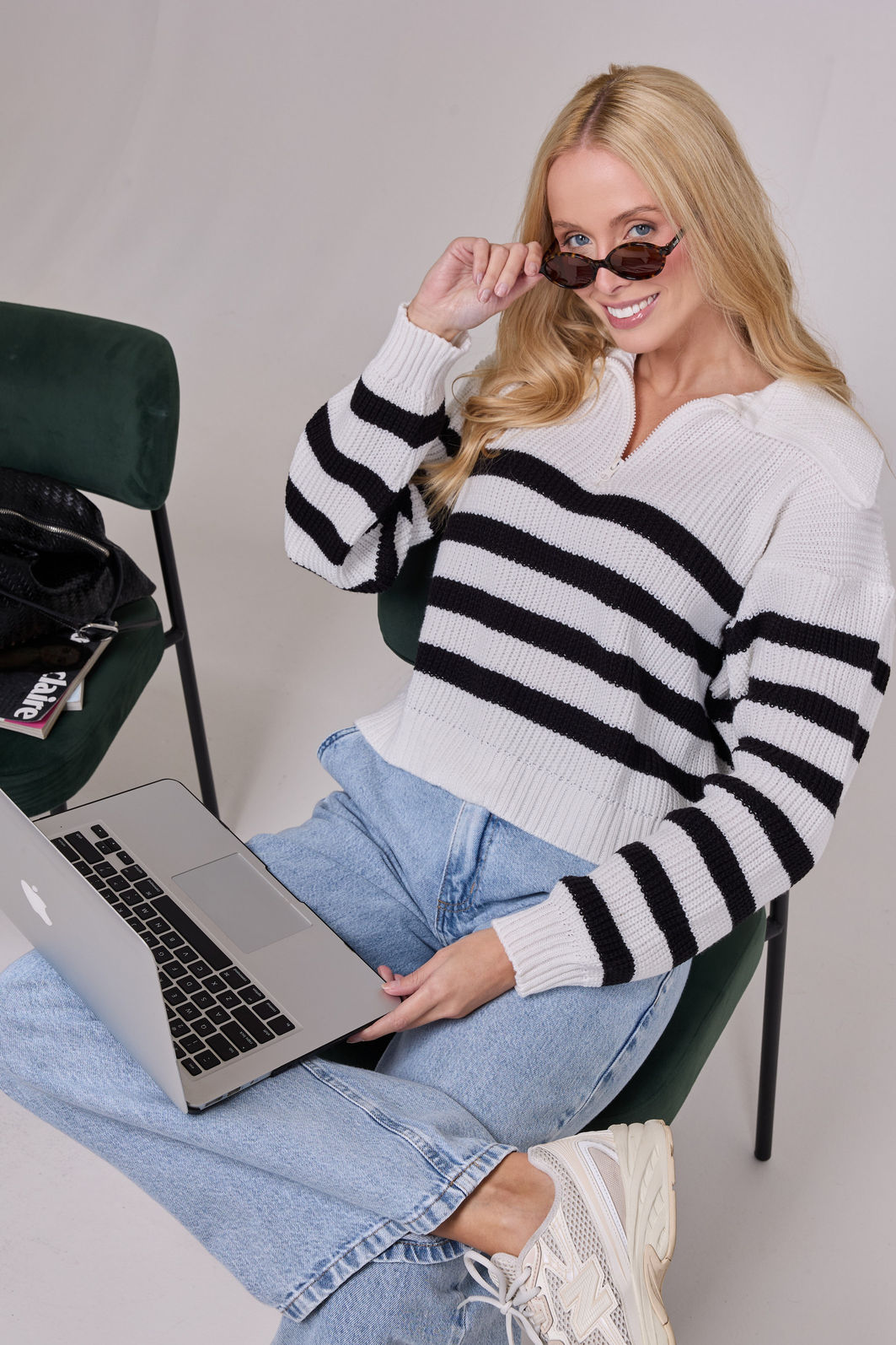 TRICOT COM ZÍPER MANGA LONGA LISTRADO GRACE OFF WHITE TRICOT COM ZÍPER MANGA LONGA LISTRADO GRACE OFF WHITE
