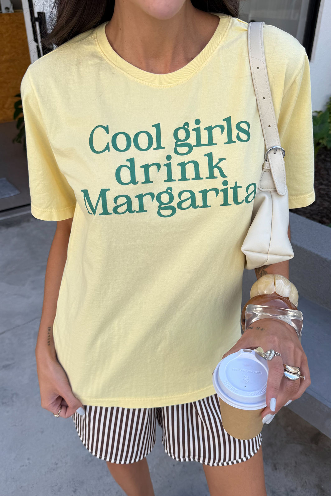 T-SHIRT ESTONADA GIRLS MARGARITA AMARELO MANTEIGA T-SHIRT ESTONADA GIRLS MARGARITA AMARELO MANTEIGA